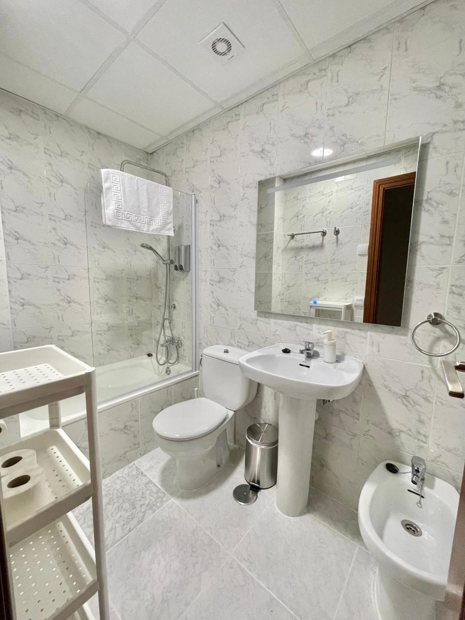 Jubilus Rooms Toledo Luaran gambar