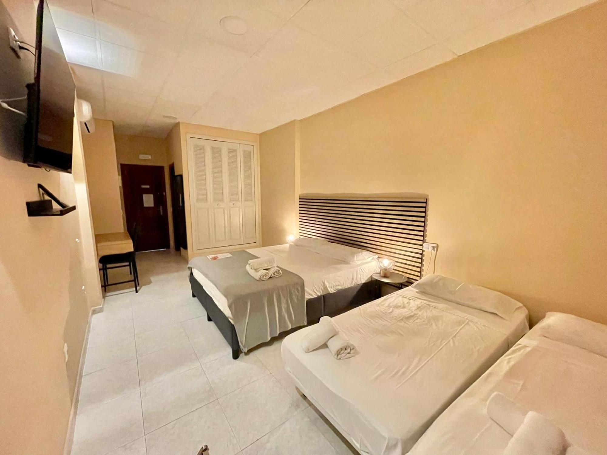 Jubilus Rooms Toledo Luaran gambar